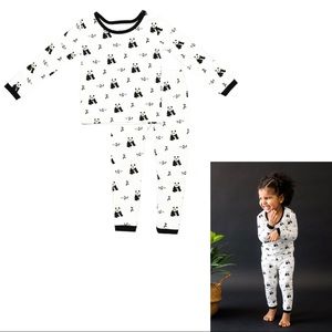 🐼NIB B&W Zen Set🐼